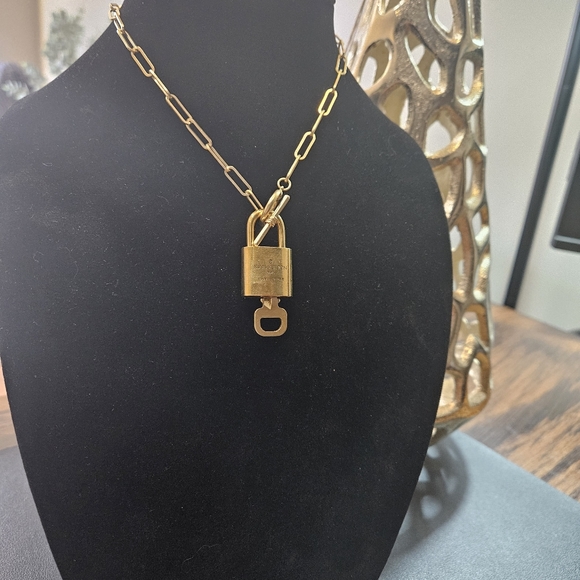 LV Lock and Key Necklace #305 - Picture 2 of 3